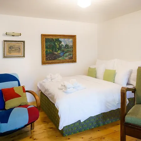 Apartment Luxurious Parizska Apt With View *